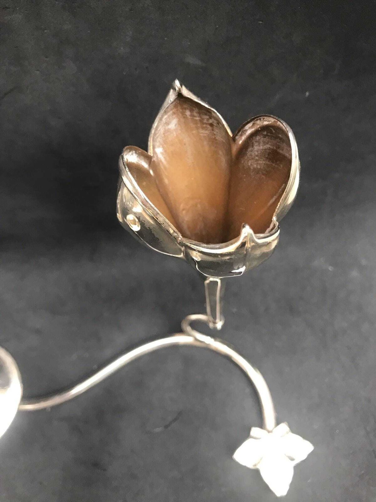 Kleine Verzilverde Geribbelde Vaas Met Kandelaar – Engelse Soliflor, Trompetvaas Voor één Bloem, Cadeau, Tafelstuk photo vintage