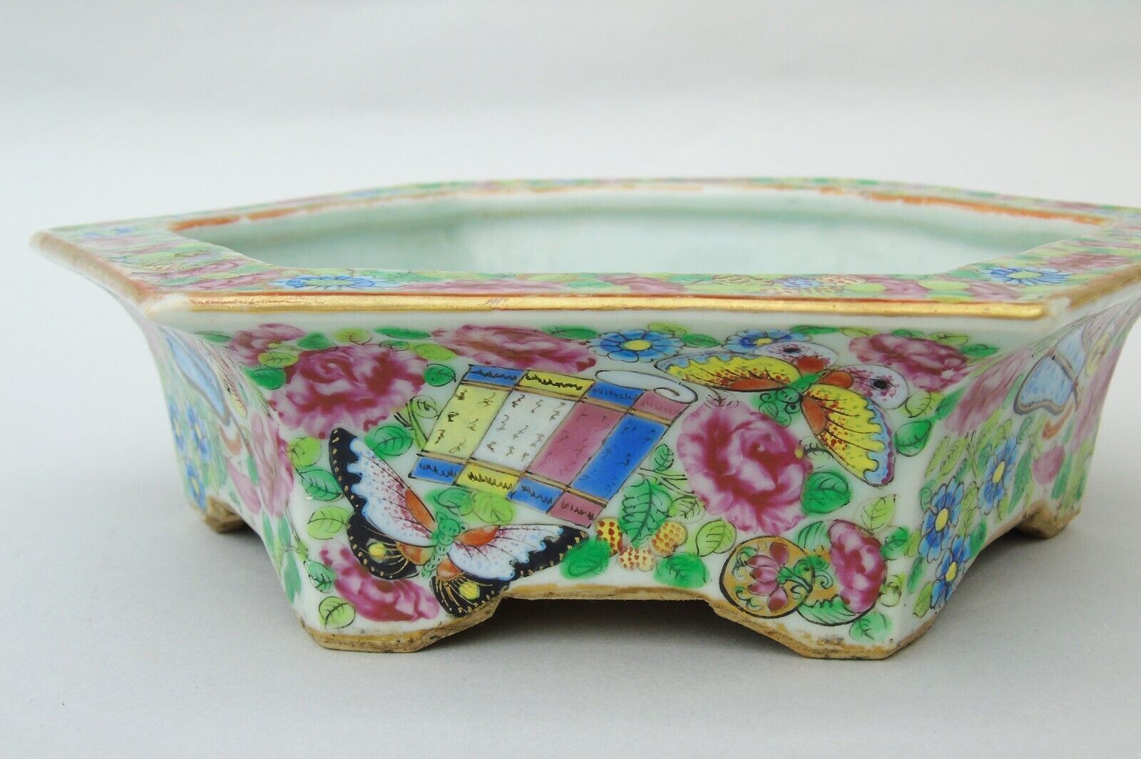 19th Century Daoguang Cantonese Porcelain Bowl Famille Rose photo 495.0