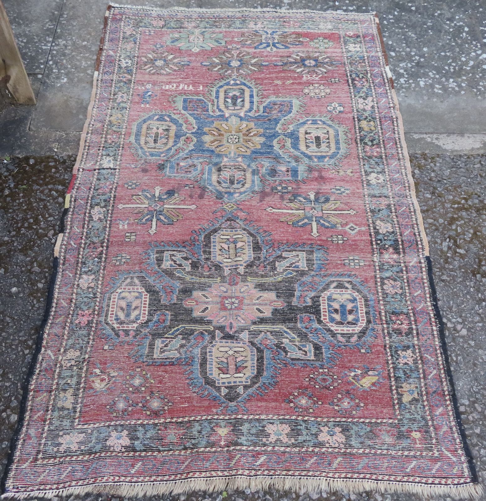 photo vintage Antique Caucasian Karabagh Village Rug. Signed Name By Weaver.  194cm X 117cm.