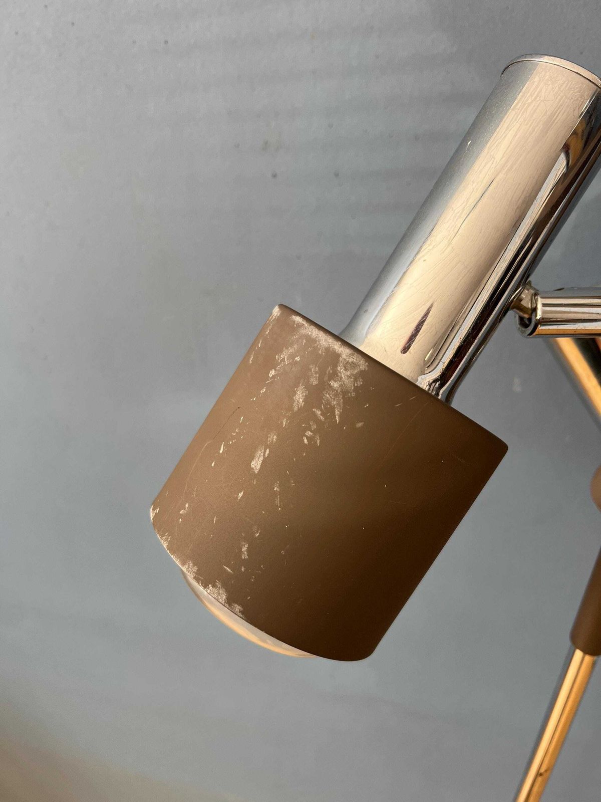 photo for sale Vintage Bruine En Chromen Dijkstra Space Age Vloerlamp
