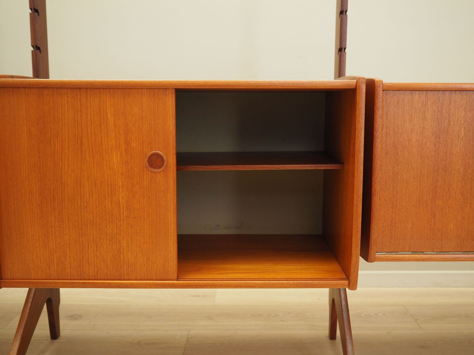 Meubels Teakhouten Systeemboekenkast, Noors Design, Ca. Jaren 1960, Productie: Blindheim Mobelfabrikk, Ontwerpers: John Texmon & Einar Blindheim photo