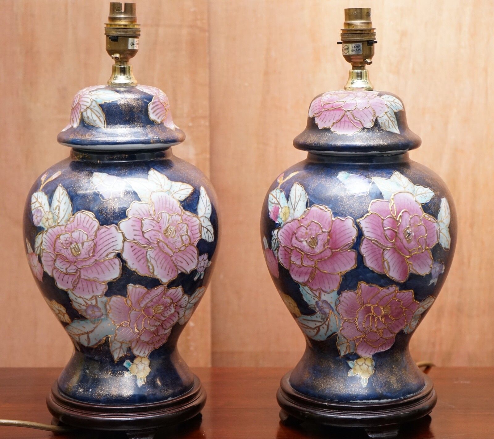 photo furniture Navy Blue Lamp Stand With Floral Artwork