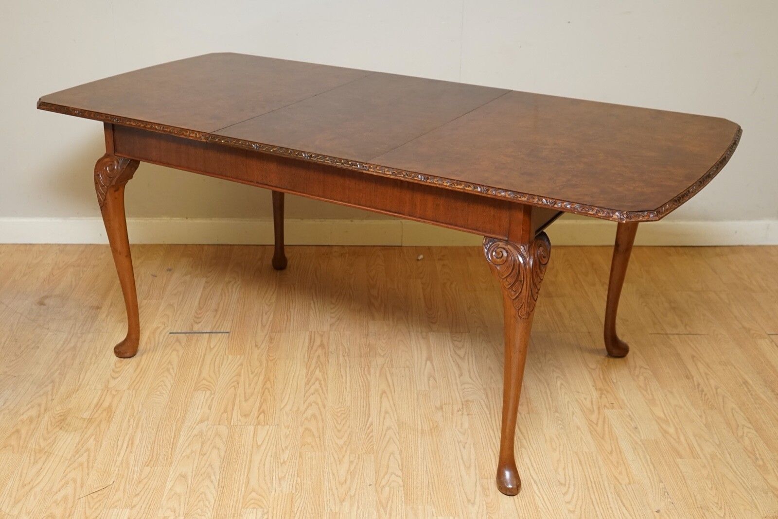 A Very Beautiful Circa 1930's Burr Walnut Queen Anne Carved Legs Dining Table photo for sale