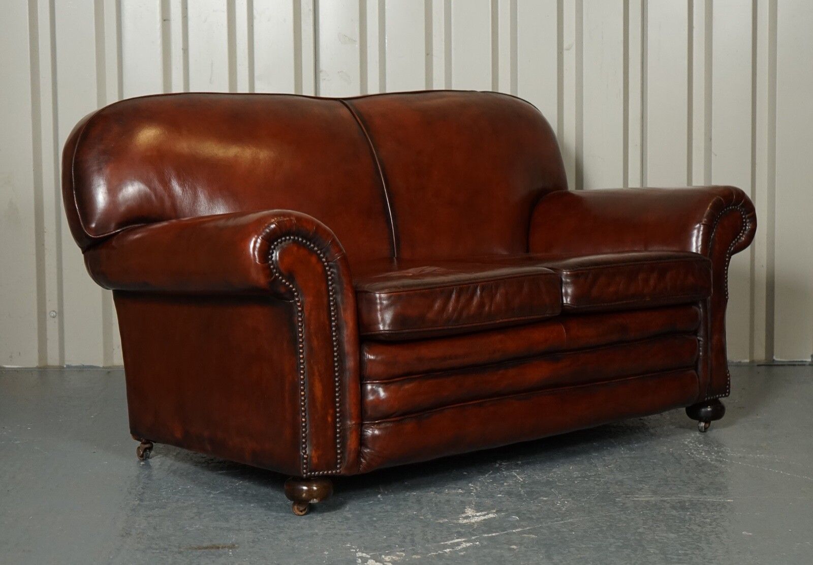 Restored Victorian Maroon Dyed Leather Suite Club Armchairs Gentleman Club Sofa photo for sale