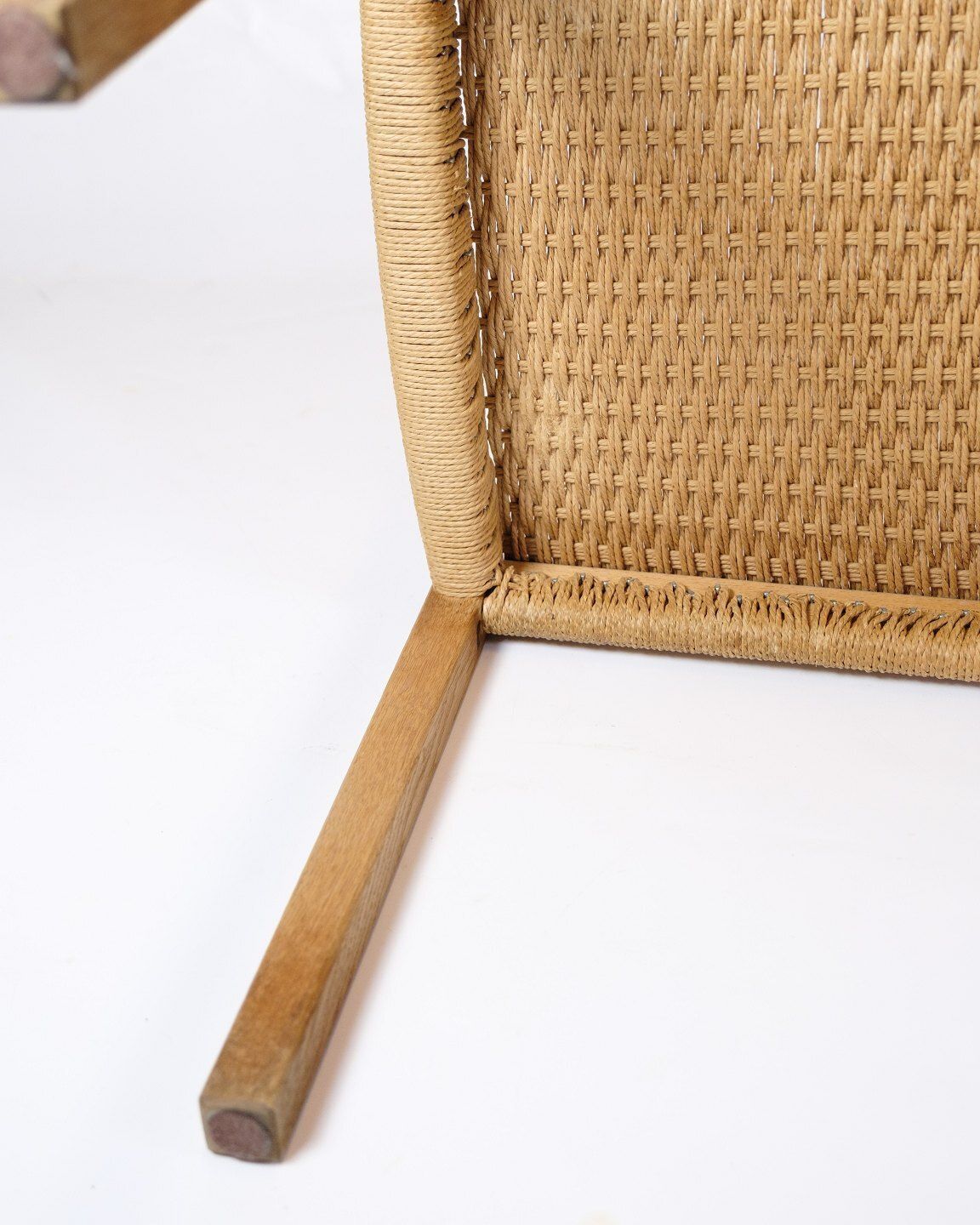 photo furniture Set Of Five Dining Chairs Model 401 In Oak  & Plank Wicker By Jørgen Henrik Møller For Jl Møllers Furniture Factory  From 1960s