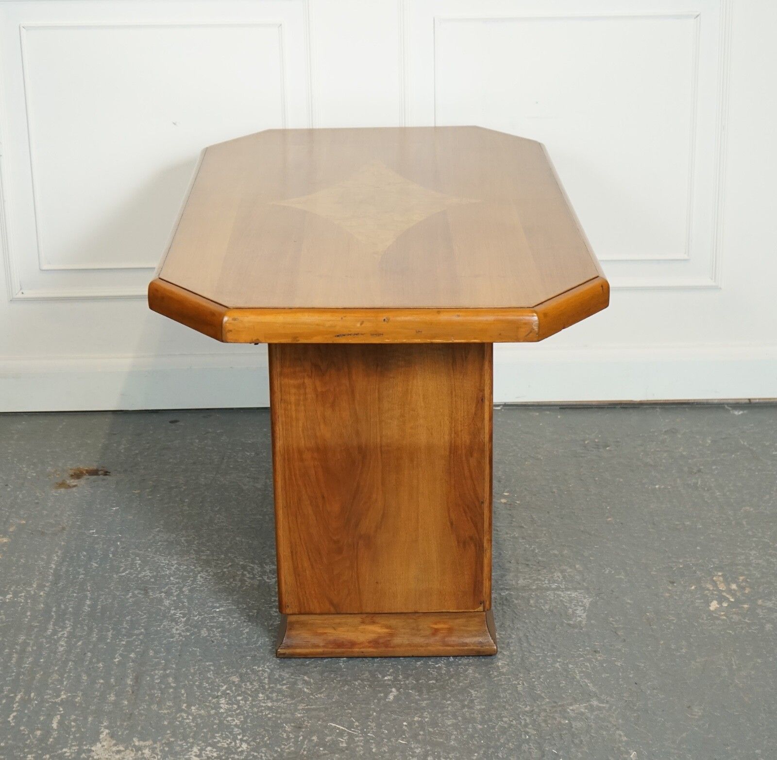 Vintage Art Deco Walnut Dining Table 4 To 6 Person J1 photo 1950.0