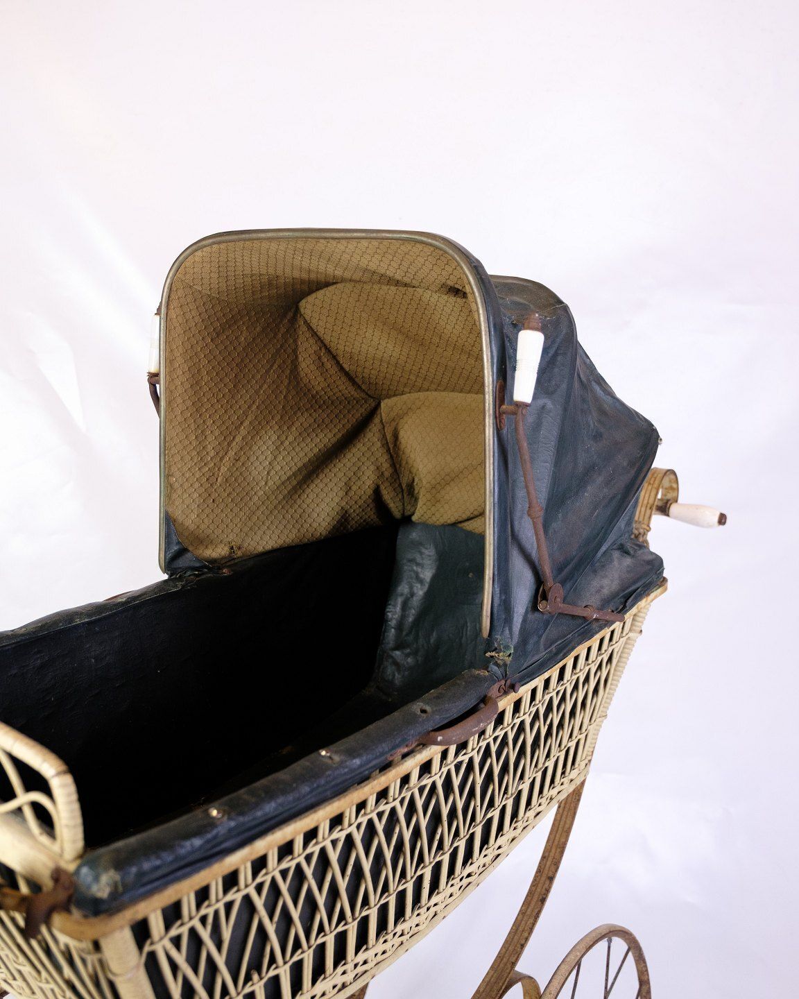 Antique Baby Stroller Wicker Basket & Original Black Canopy In Metal Frame From 1900s photo for sale