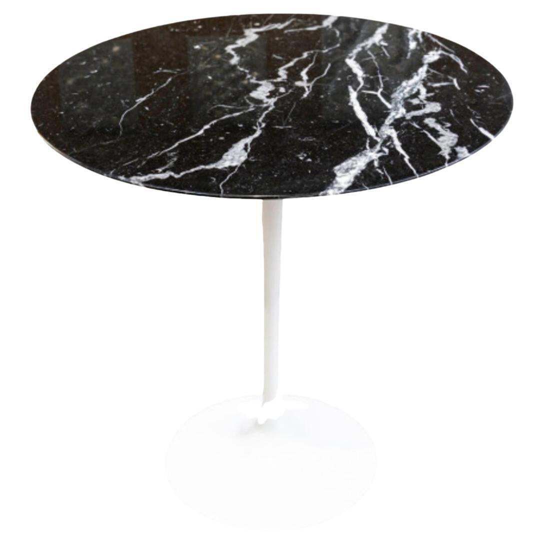 Eero Saarinen (1910 1961), Edition Knoll: Marquina Black Marble Pedestal Table