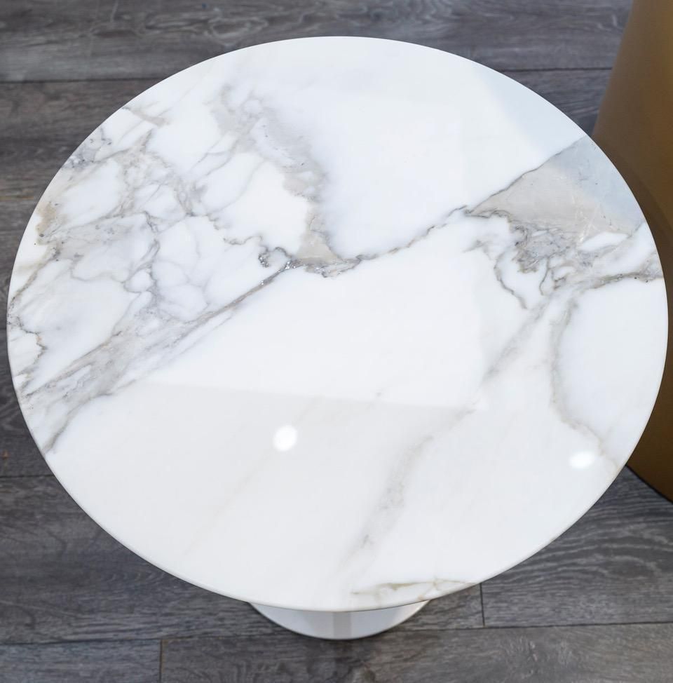 Eero Saarinen (1910 1961), Edition Knoll: Marble Pedestal Table photo for sale