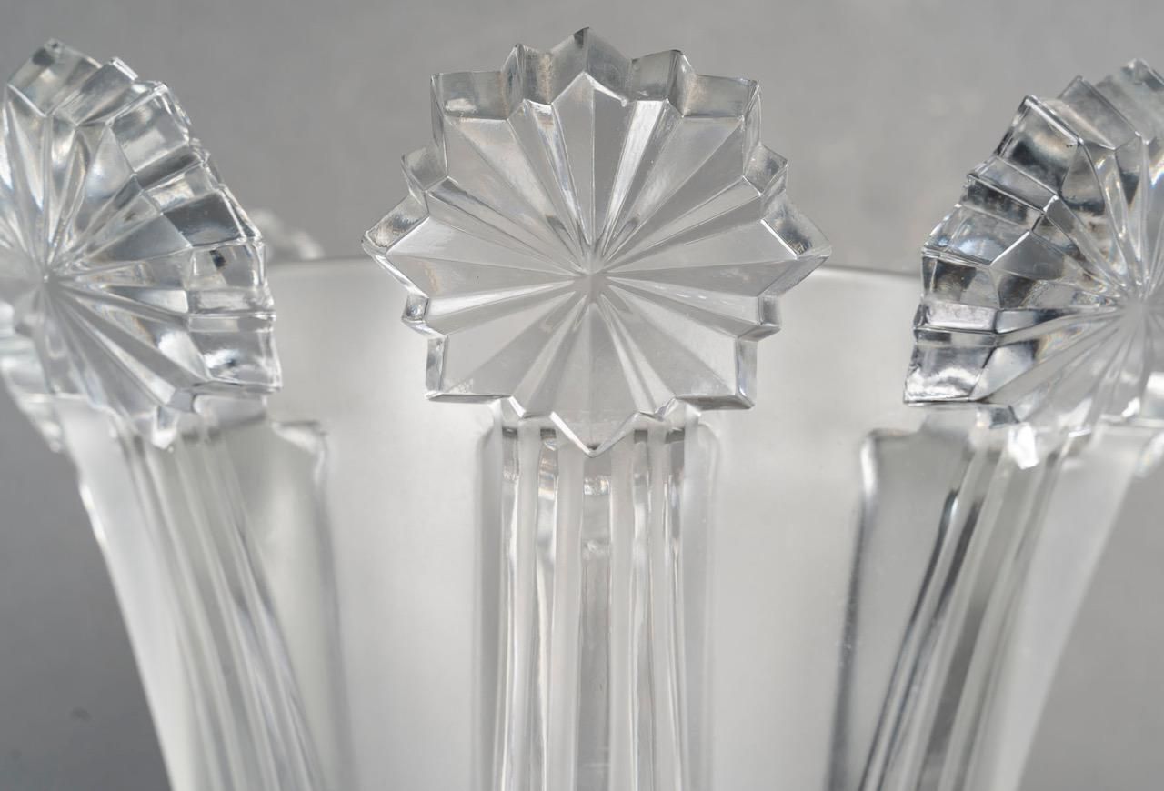 Marc Lalique  1950  “Sirius” Crystal Vase Also Known As “Cometes” Vase photo for sale