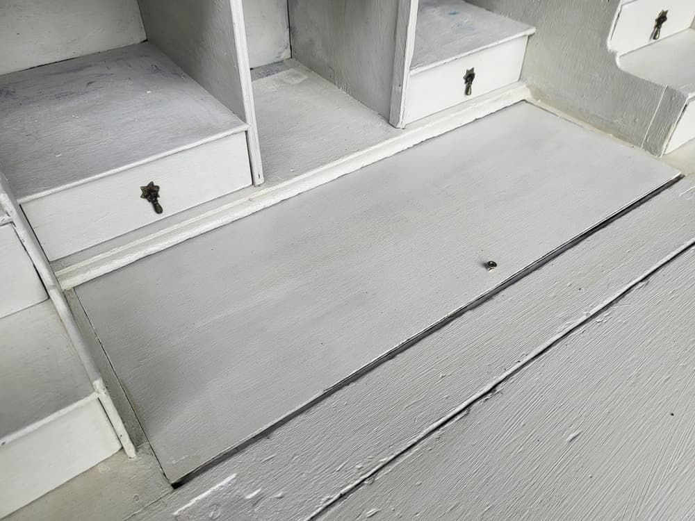 photo furniture Antique Georgian Painted White Bureau Desk Dressing Table 10 Drawers