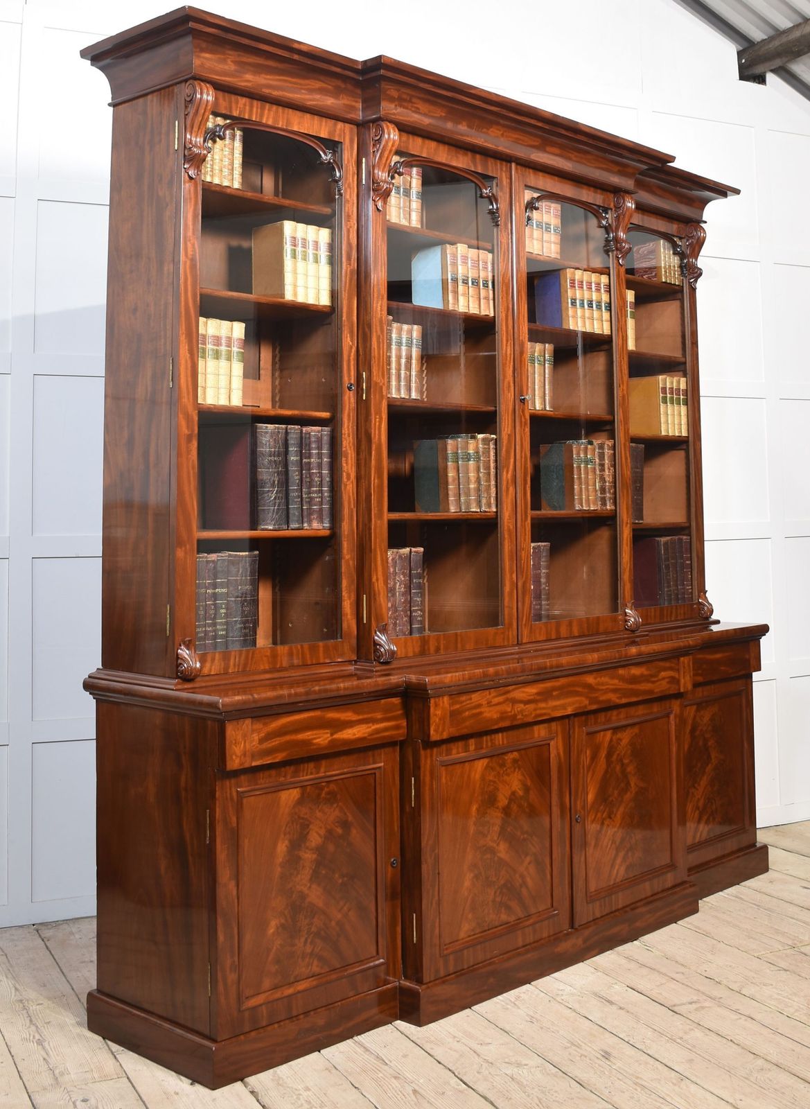 photo buy 19th Century Mahogany Library Breakfront Bookcase