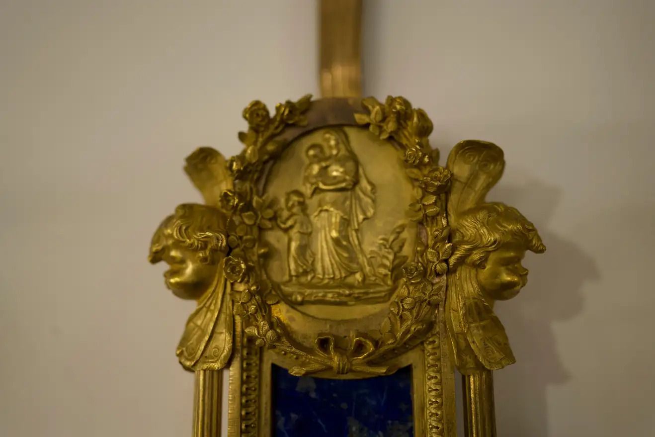 19th Century Paul Sormani Ormolu Wall Clock In Lapis Lazuli And Gold photo vinterior