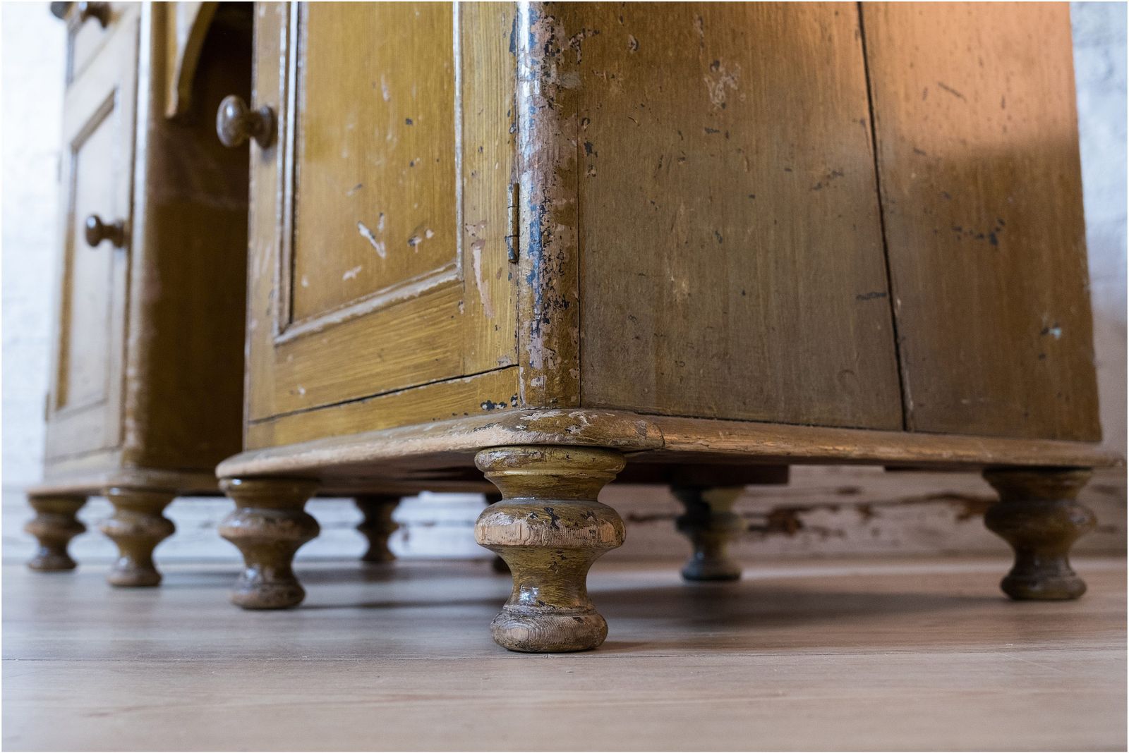 photo for sale 19th Century Welsh Dresser Base In Original Scumble Glaze (819)