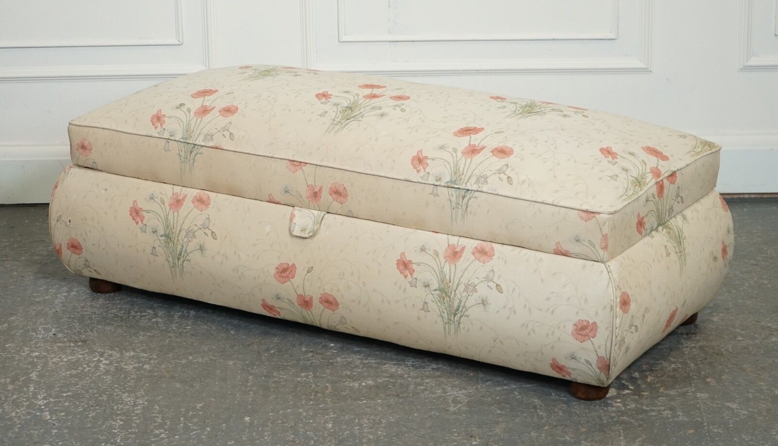 Large Antique Victorian Poppy Flower Pattern Fabric Ottoman Chest Trunk  J1 photo furniture