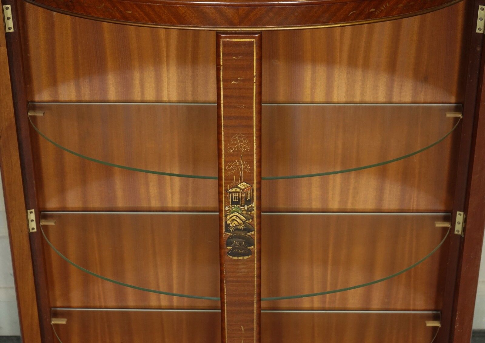 photo vintage Oriental Chinese Dwarf Bow Front Display Cabinet With Glass Shelves