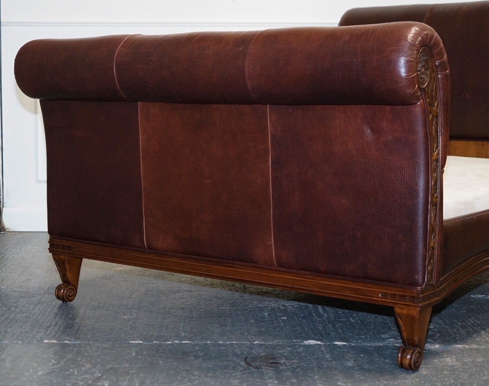 Stunning King Size Bonaparte Carved Leather Bed And So To Bed Rrp £14,000 photo Furniture