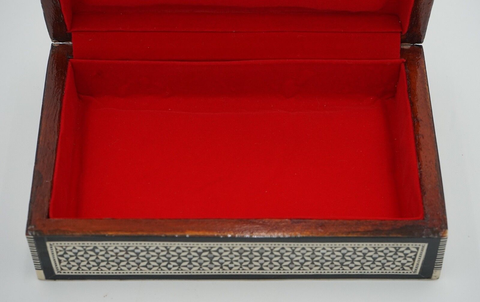 photo for sale Moorish Micro Mosaic Inlaid Mother Of Pearl Trinket Jewellery Storage Box