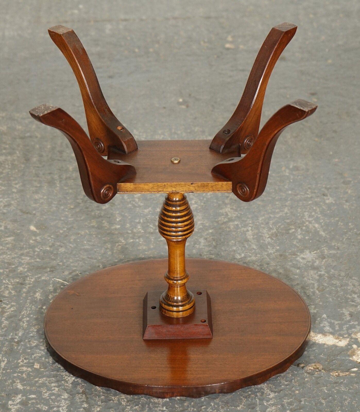 Vintage Yew Wood Burgundy Leather Top Side End Lamp Wine Table With Pie Crust photo vintage