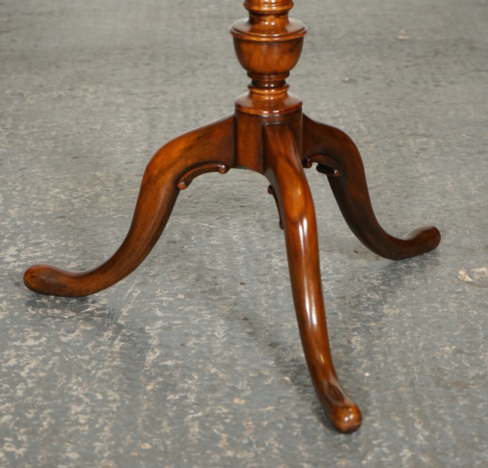 Vintage Theodore Alexander Brown Leather Top Side End Wine Table photo 550.0