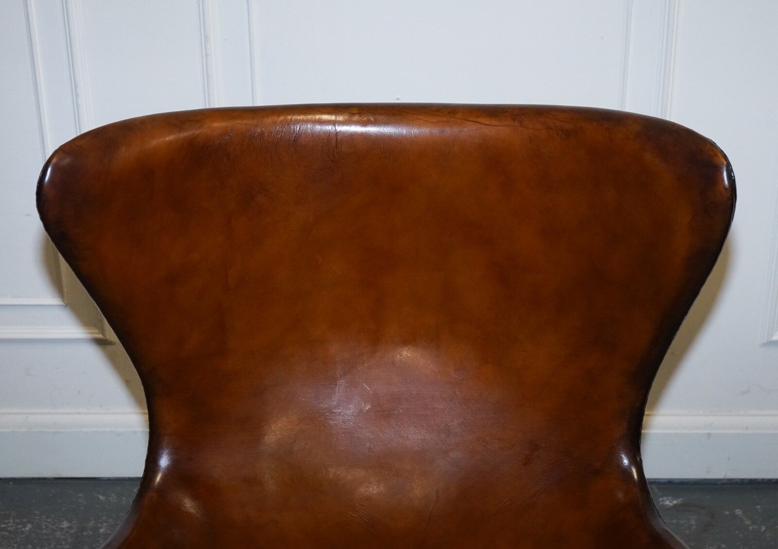 photo furniture Fritz Hansen Style Vintage Hand Dyed Whiskey Brown Egg Chair