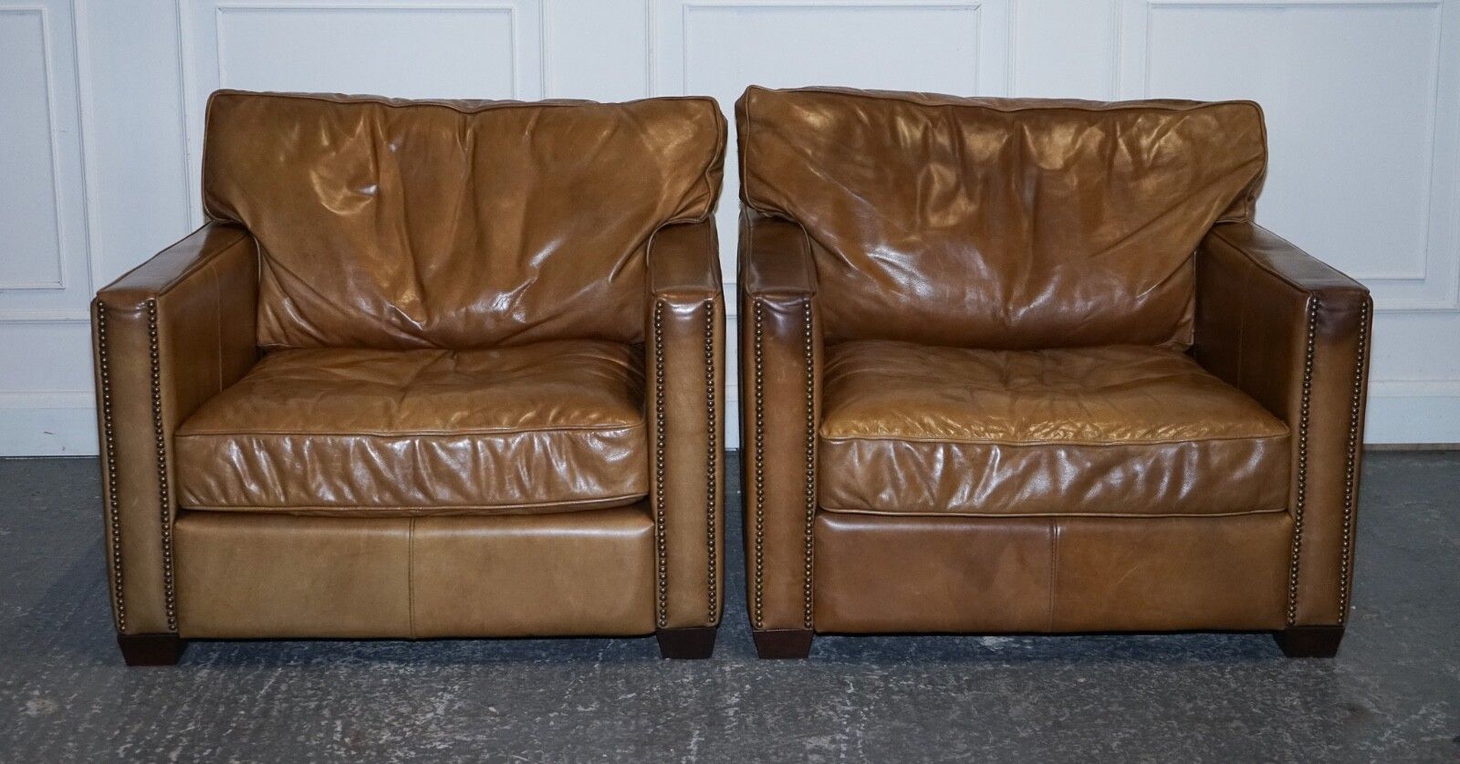 Lovely Timothy Oulton Viscount Pair Of Tan Leather Armchairs Rrp £5,200 photo for sale