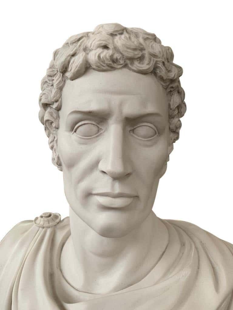 Julius Caesar Bust Sculpture ‘In Toga’, 20th Century photo 1100.0