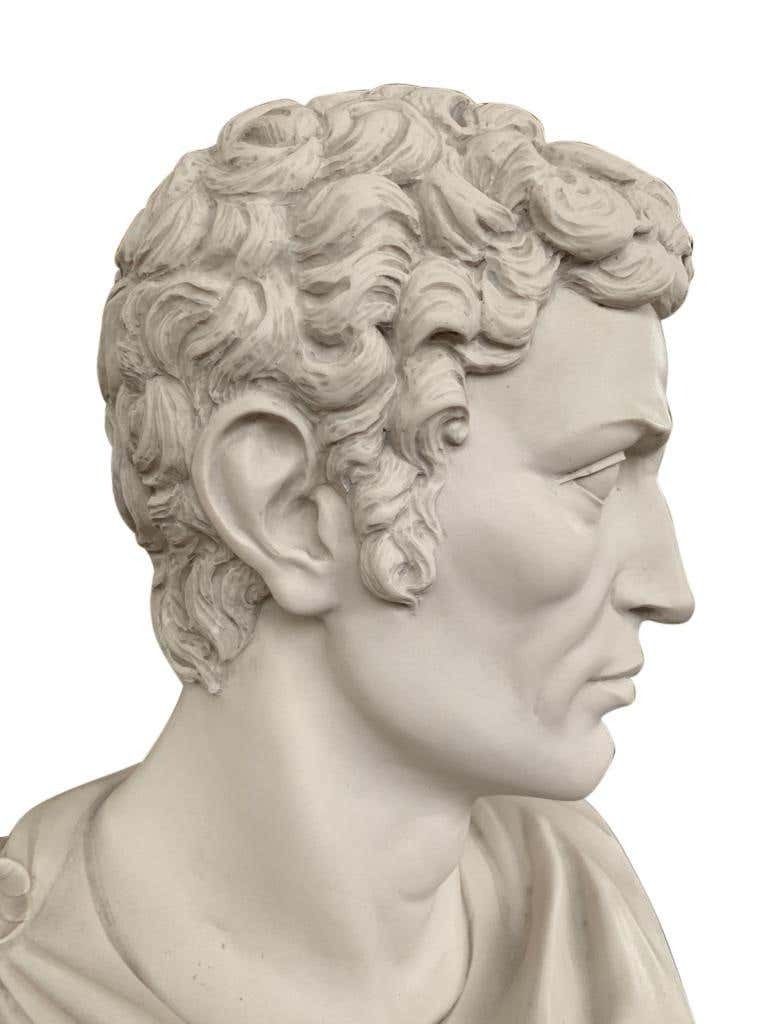 Julius Caesar Bust Sculpture ‘In Toga’, 20th Century photo vinterior