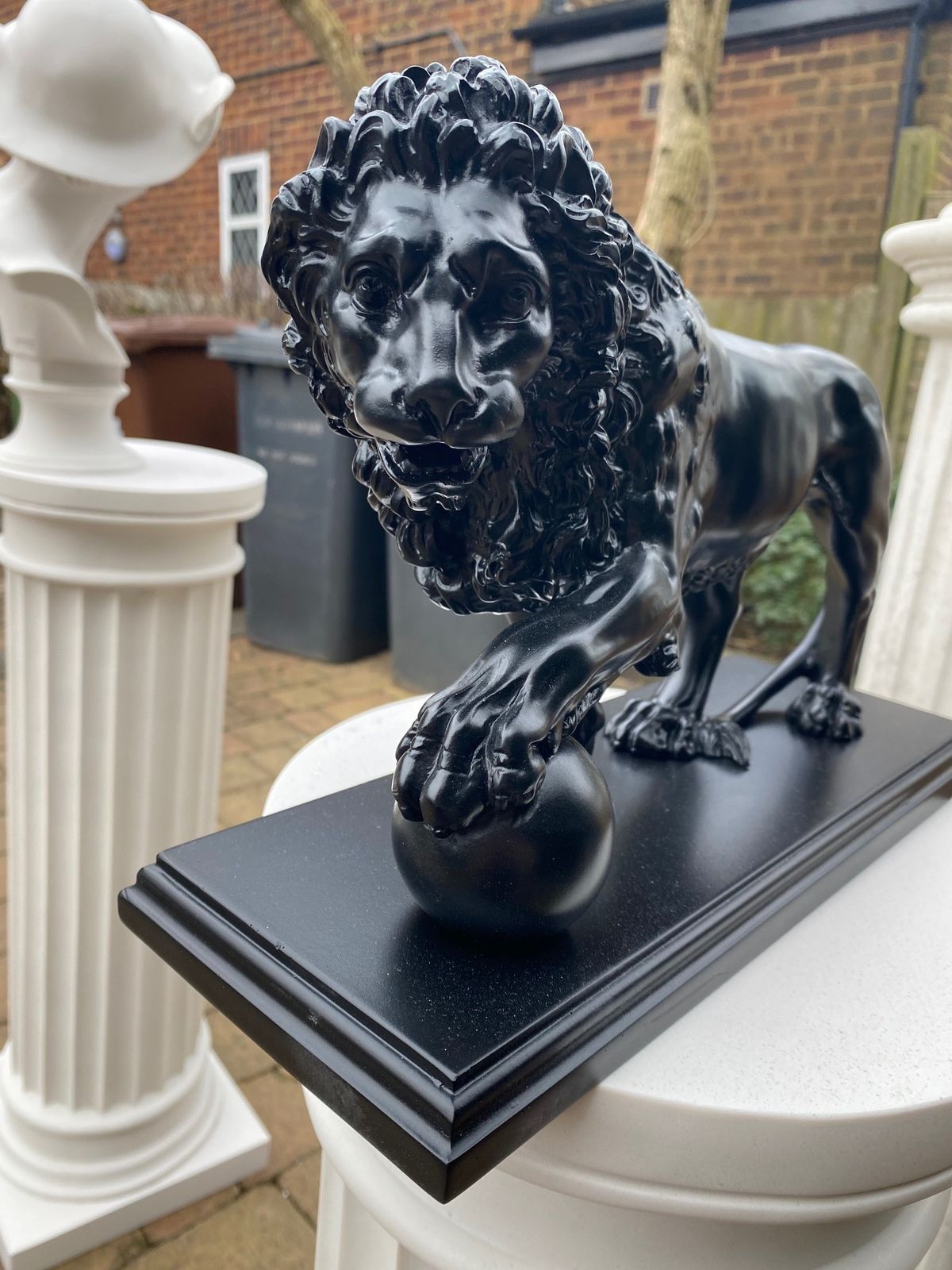 The Medici & Vacca Lions   20th Century Marble Sculpture Pair photo furniture