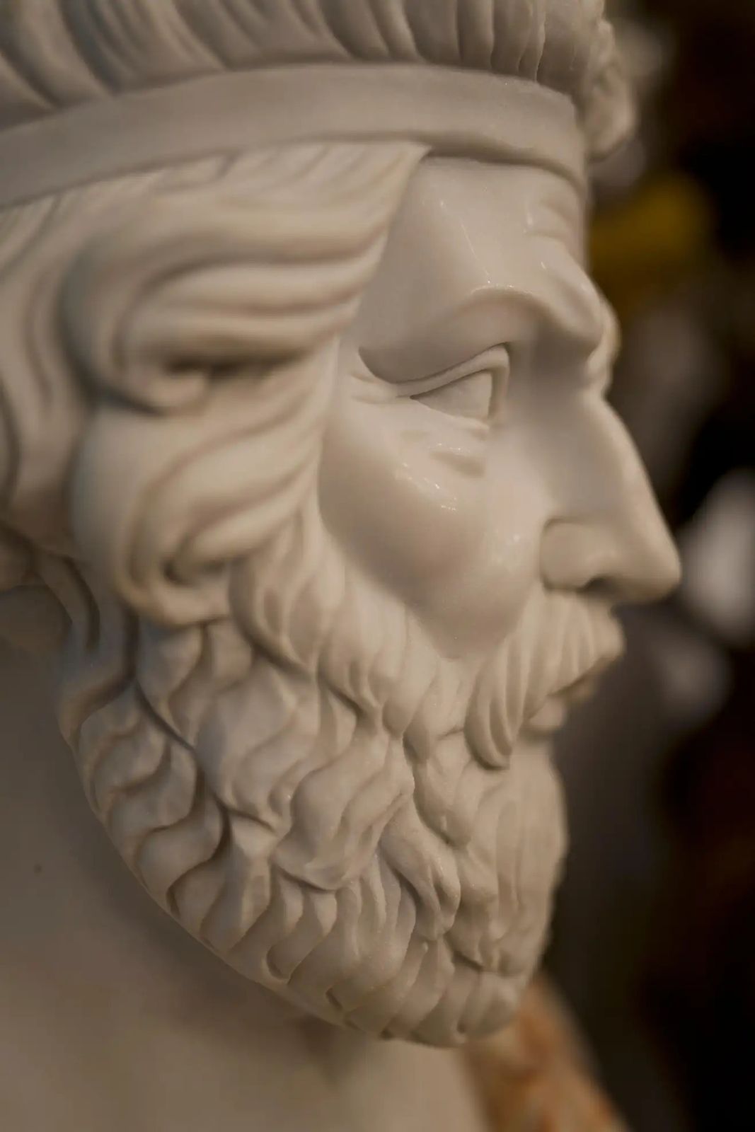 20th Century Bust Of Roman Hand Carved In Carrara White And Alicante Red Marble photo buy