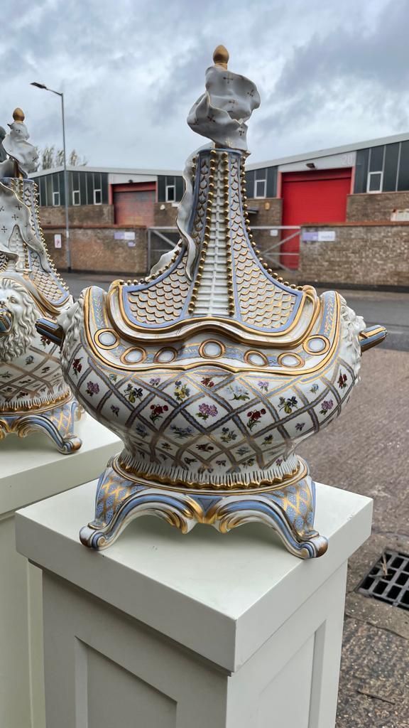 Pair Of Meissen 'Vaisseau à Mât' Ship Vase And Cover, 20th Century photo buy