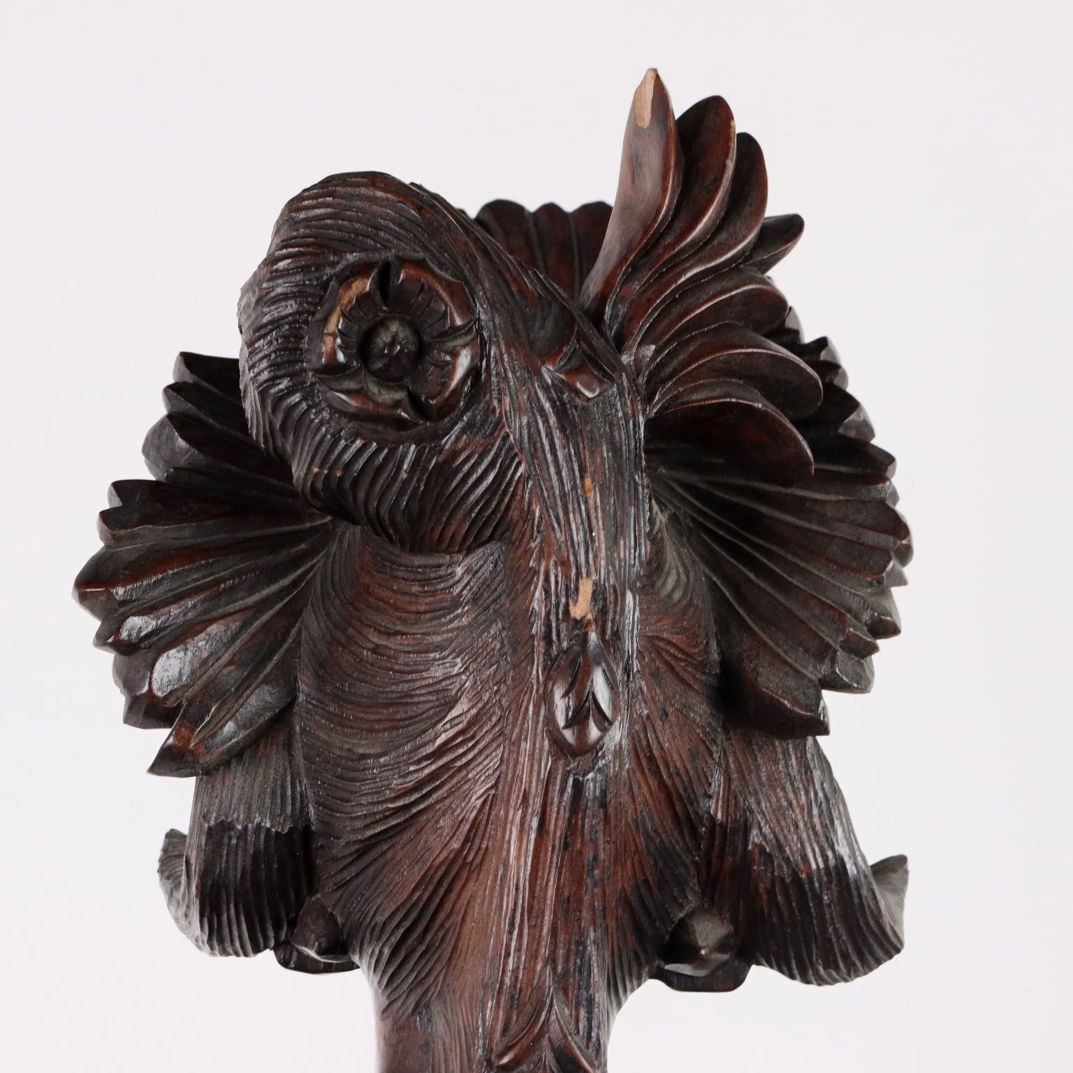 Antique Female Figure Exotic Wood Indonesia XX Century photo 290.0