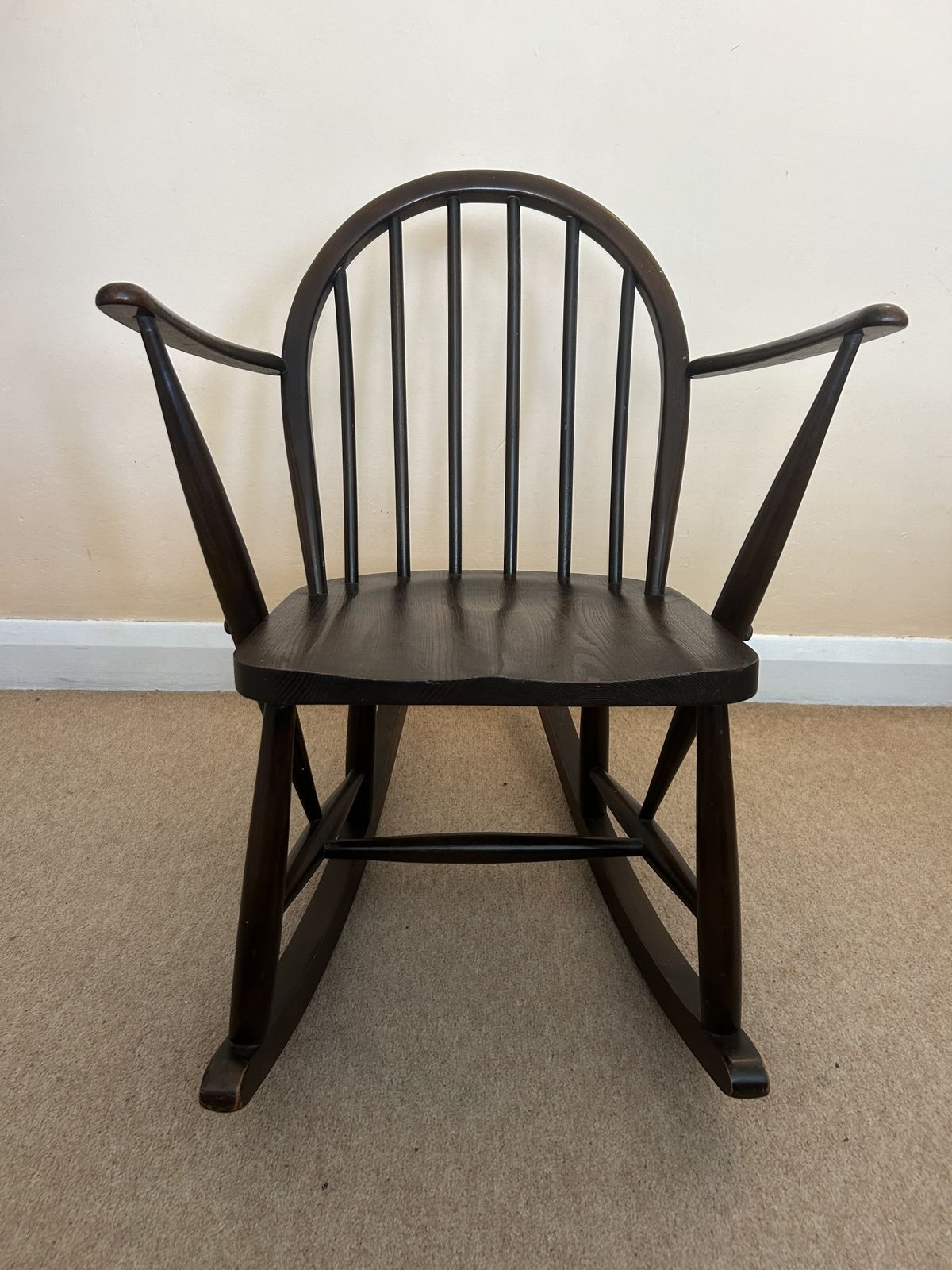 Ercol Rocking Chair 290 F182 photo furniture