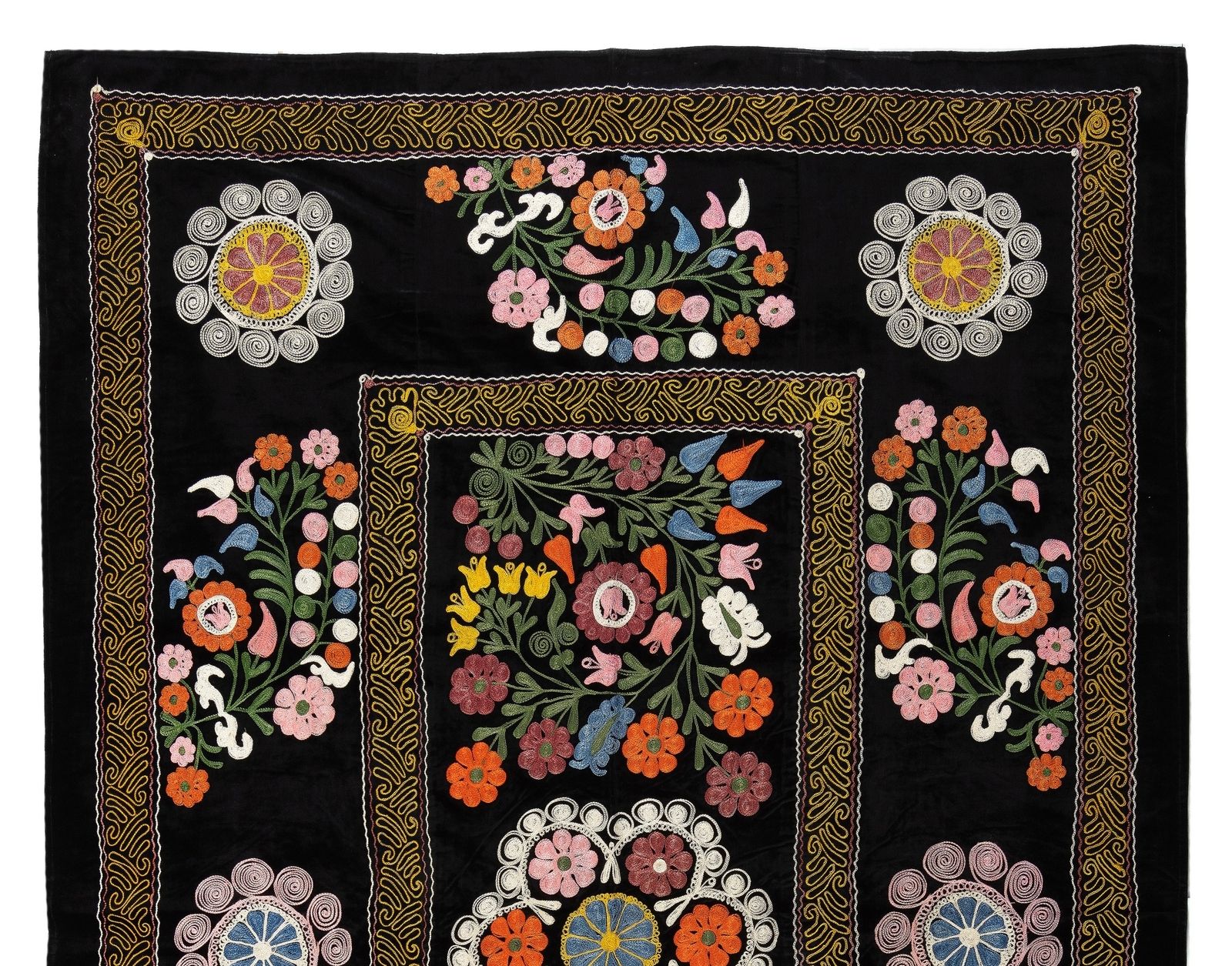 4.3x6.8 Ft Vintage Asian Silk Embroidered Suzani Bed Cover Or Wall Hanging photo furniture
