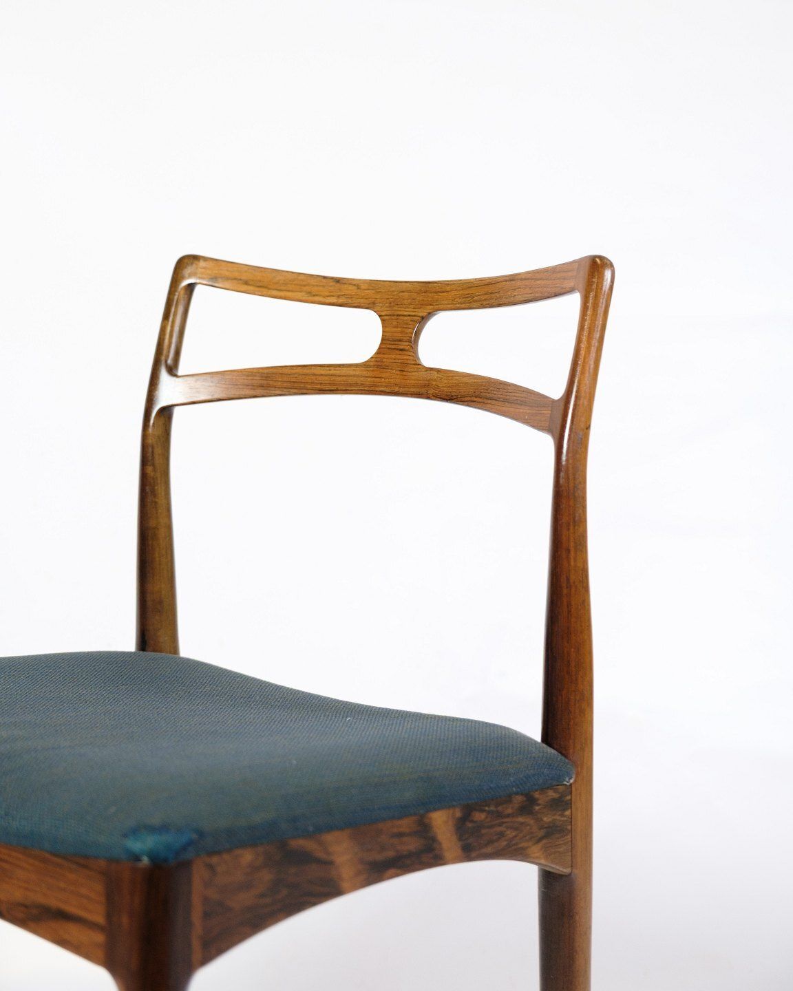 Set Of Six Dining Chairs Model 94 In Rosewood & Blue Fabric By Johannes Andersen For Chr. Linneberg Furniture Factory From 1960s photo Furniture