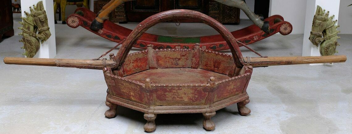 Antique Painted Teakwood Palkhi From Gujarat, 1900 – Hand Carved Palanquin For Temple Processions With Original Red Finish