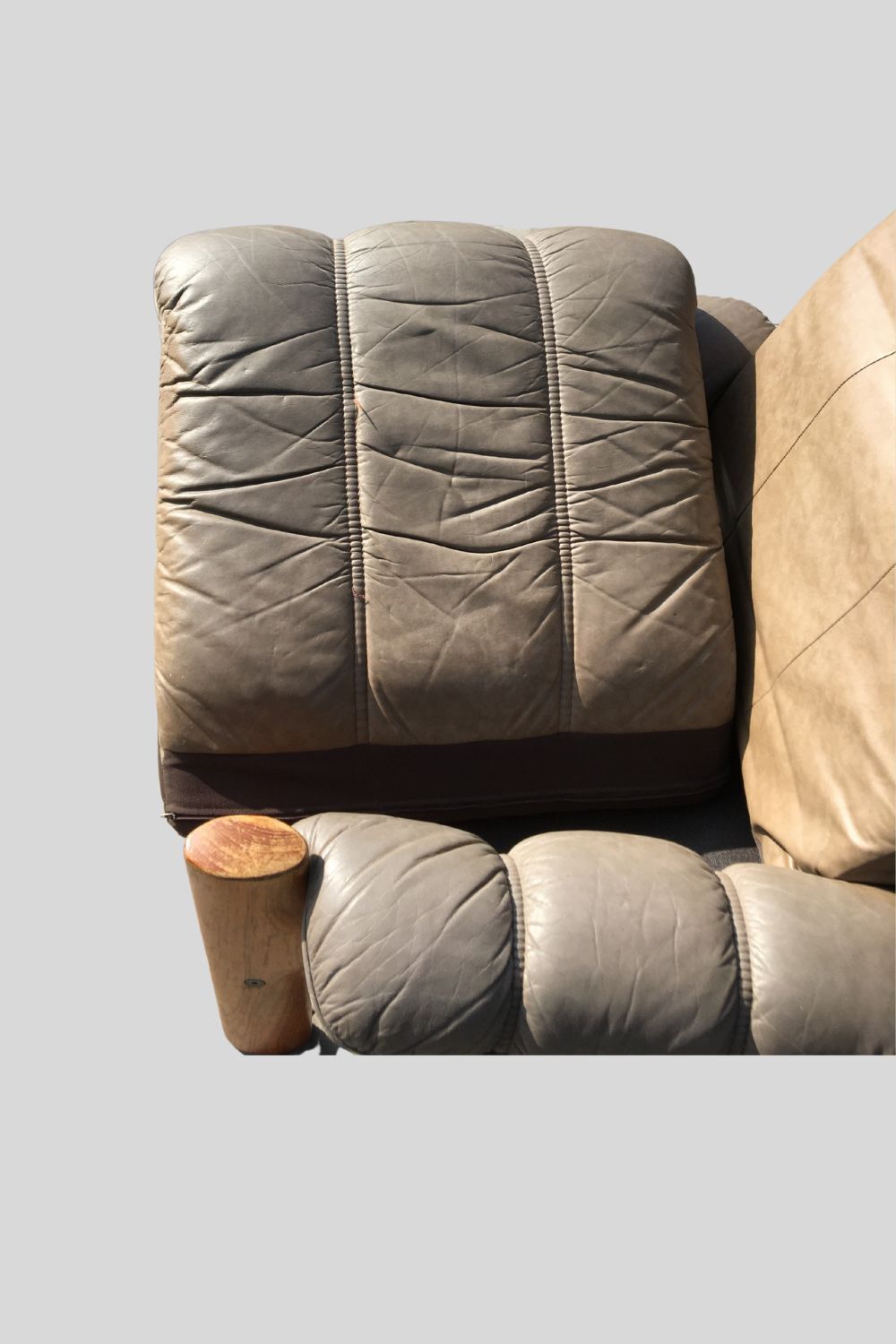 Mid Century Norwegian Beige Leather Chair By Ekornes, 1970s Matching Sofa Also Available. photo Furniture