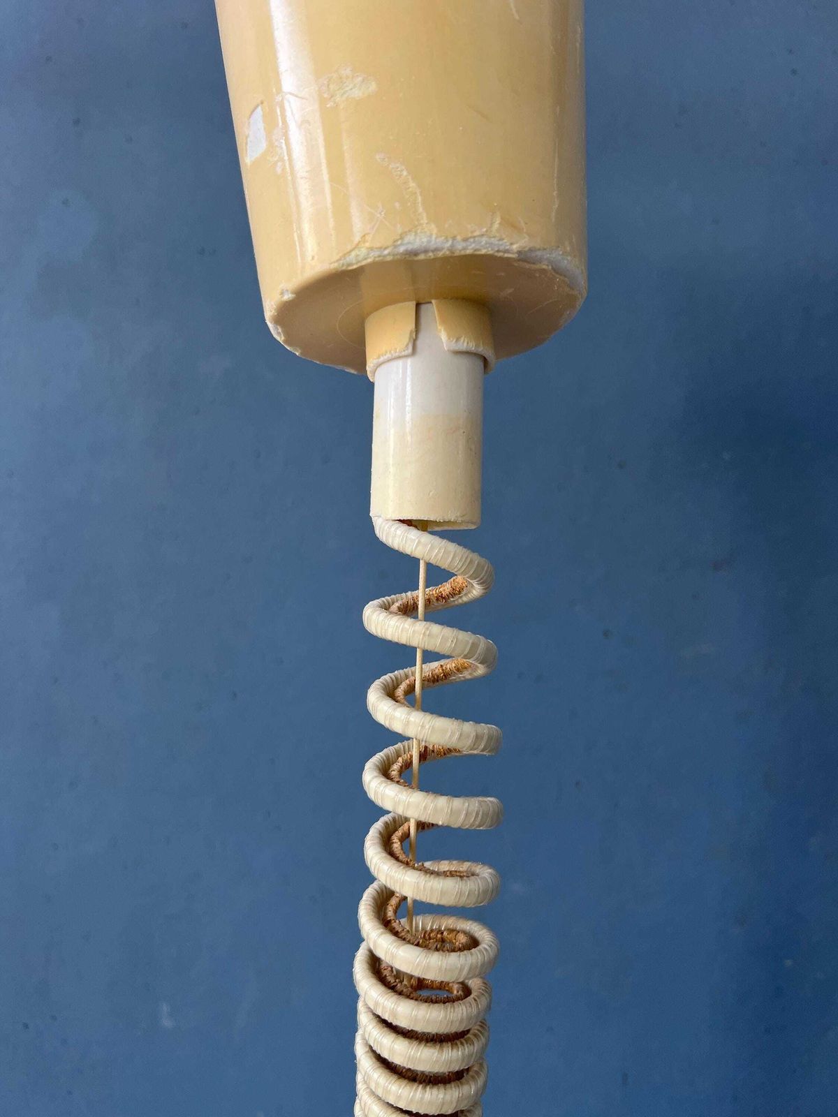 Bruine Mid Century Hanglamp Van Bony Met Opaalglazen Kappen photo vintage