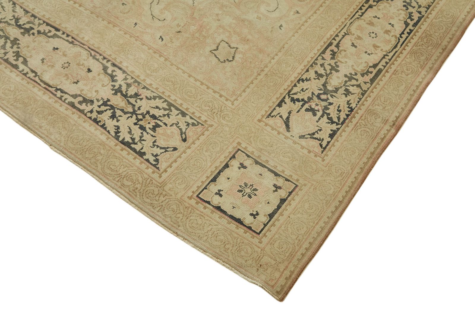 Handmade Beige Vintage Large Area Rug  242 Cm X 327 Cm photo Textiles
