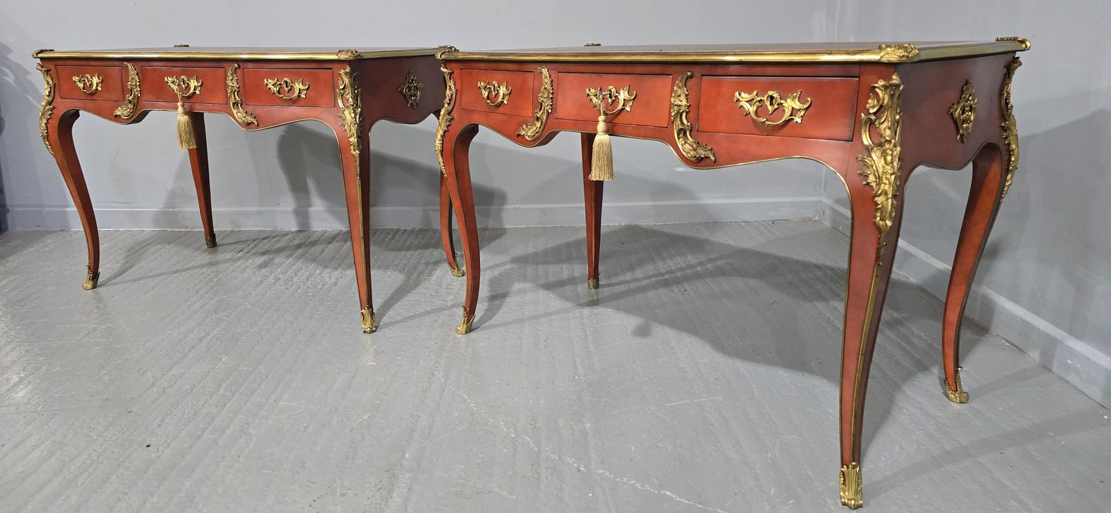 Outstanding Pair Of Red Laquered Bureau Plat Desks photo 5995.0