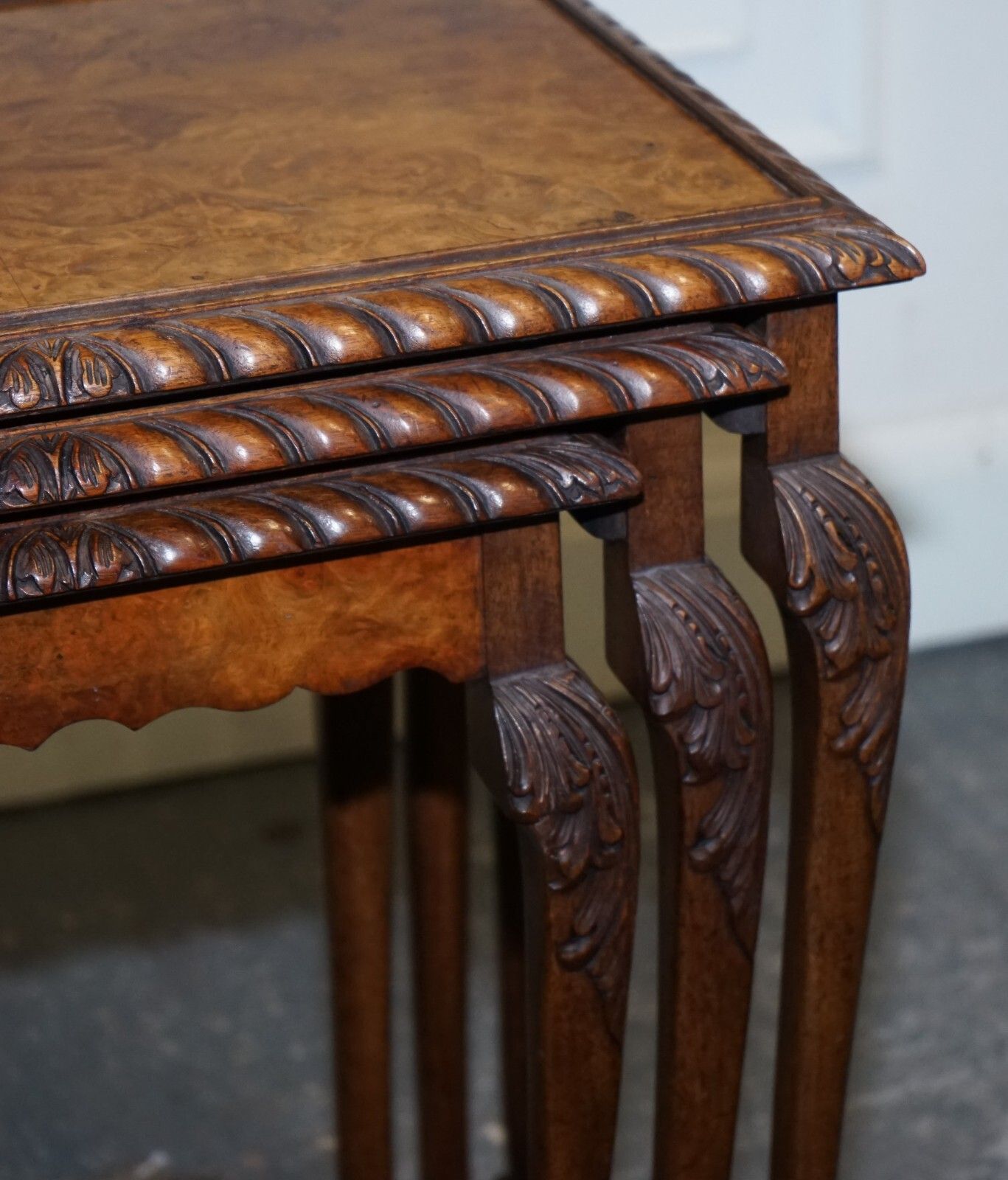 Stunning Burr Walnut Nest Of  Three Tables Carved Claw & Ball Feet photo vinterior