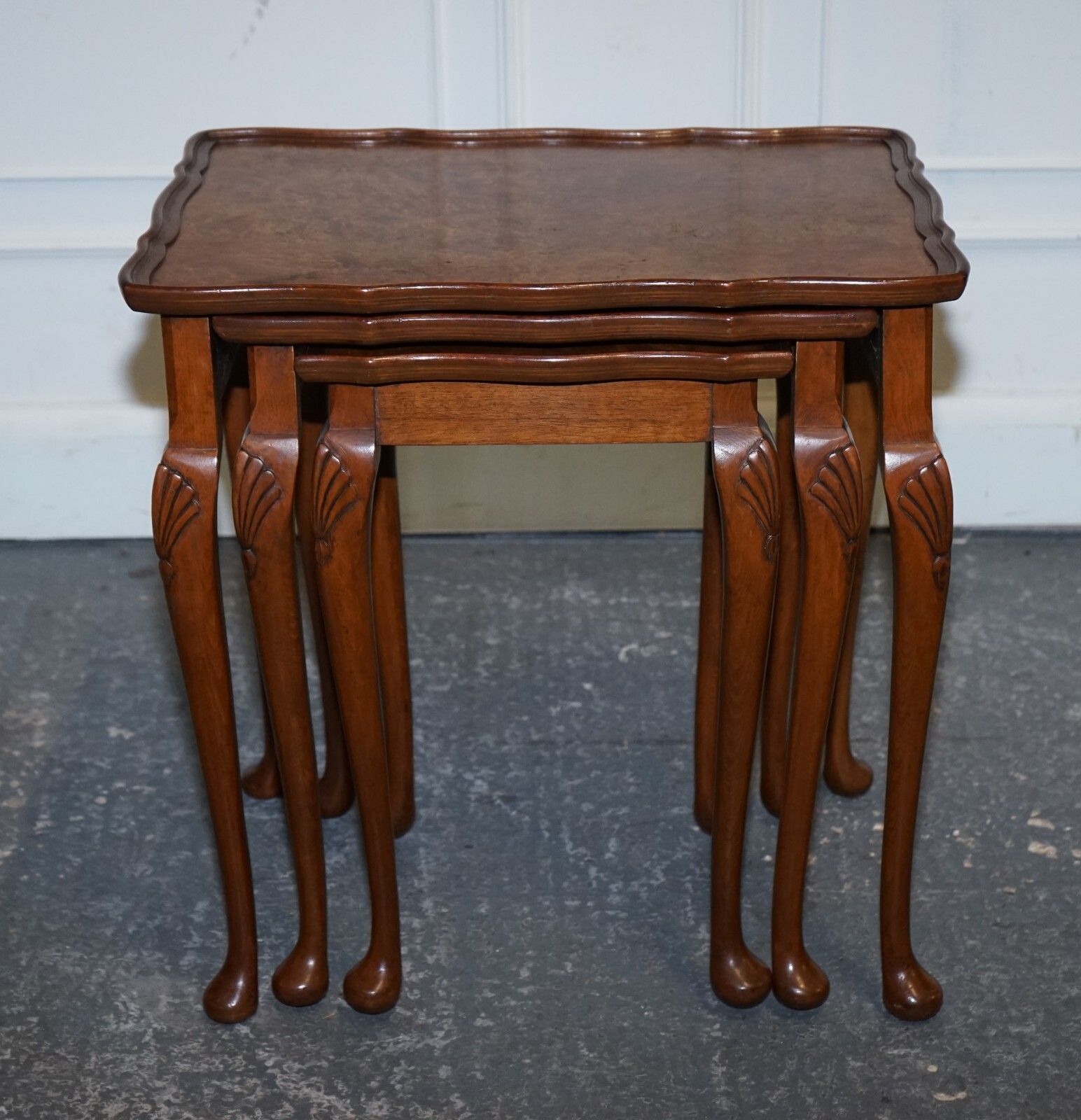 1920 Art Deco Burr Walnut Nest Of Three Tables Queen Anne Legs photo 550.0