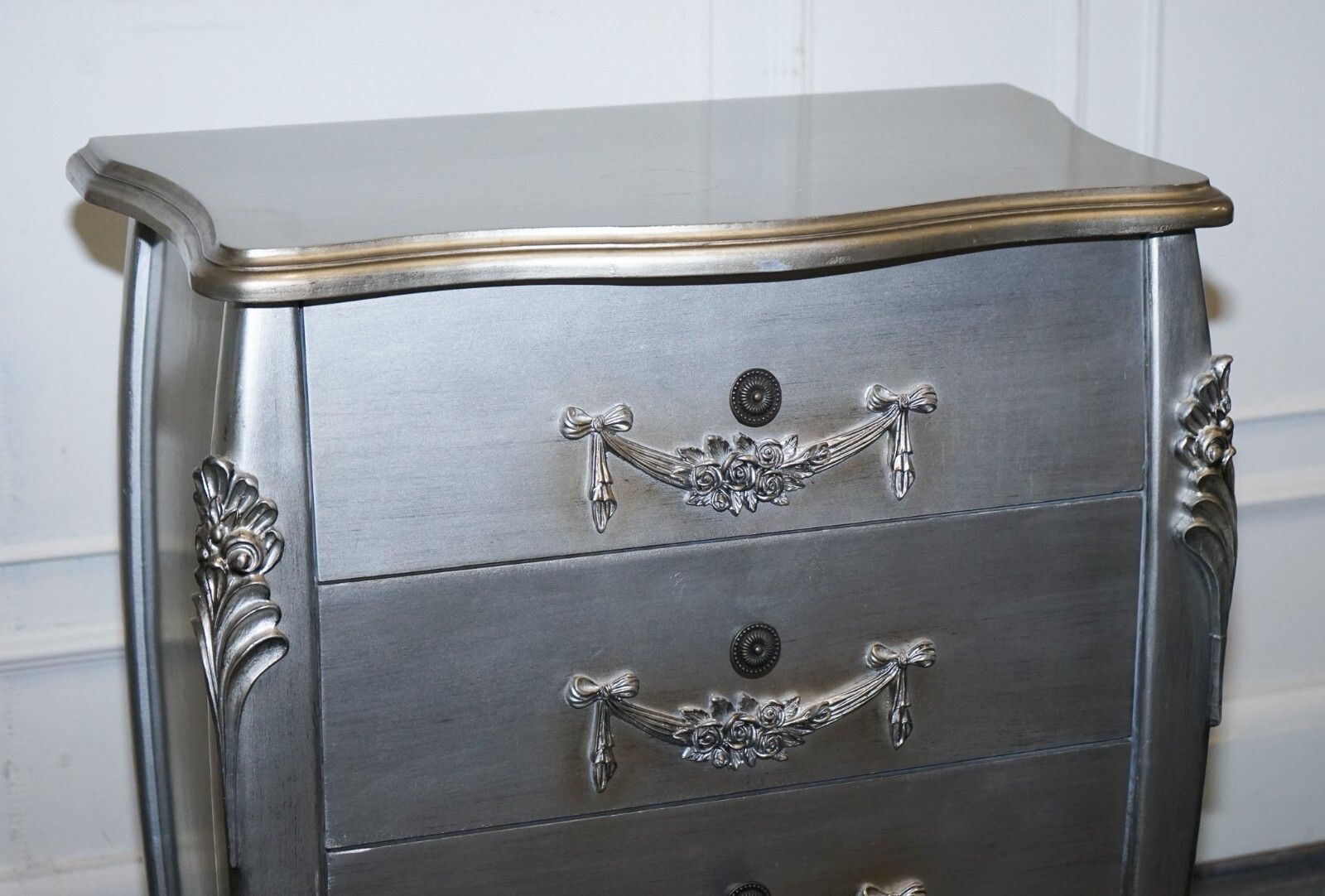 Lovely French Grey Silver Baroque Style 3 Drawer Bedside Tables Chest Of Drawers photo vintage