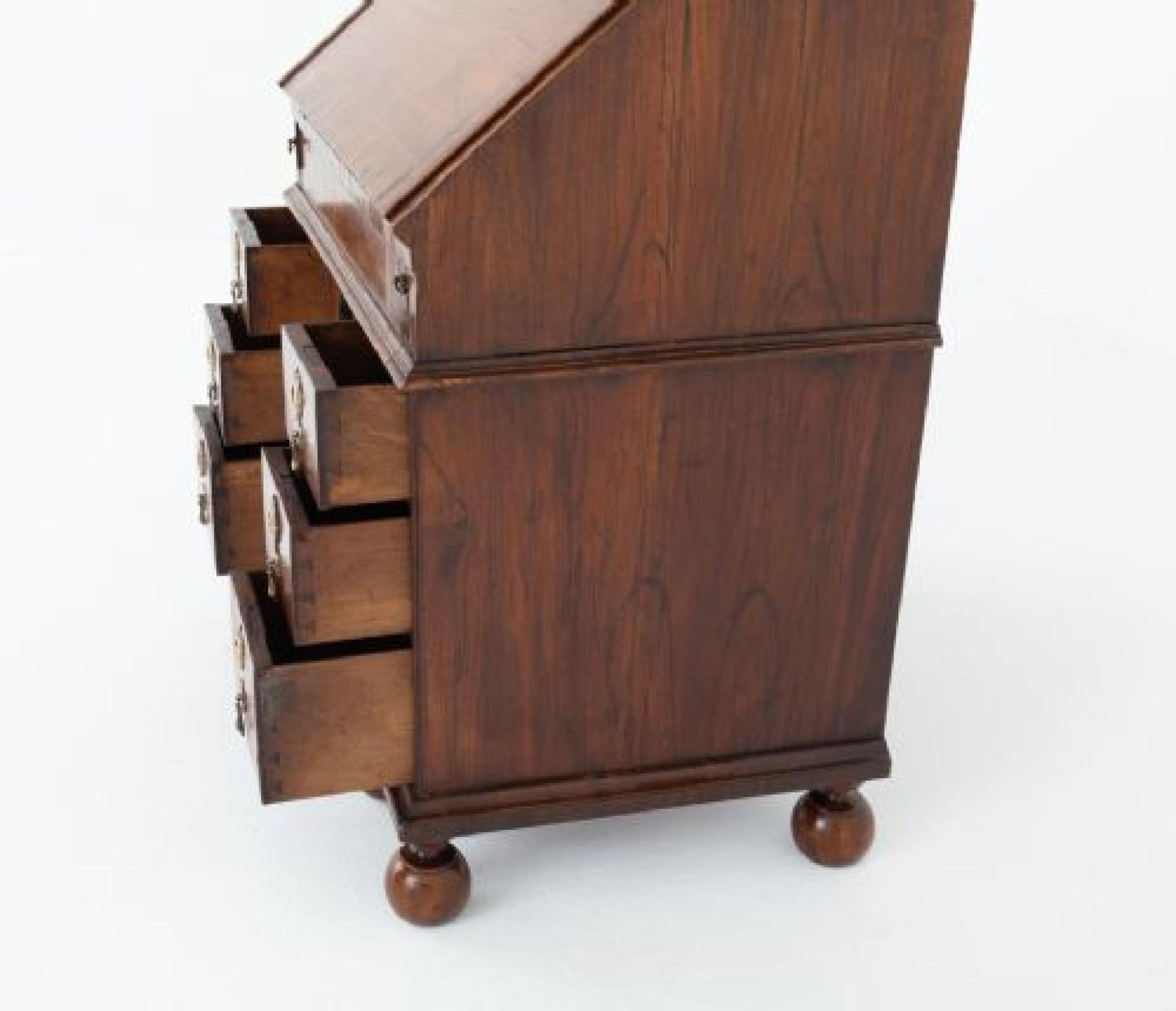 William And Mary Kneehole Desk Walnut Bureau 1700 photo buy