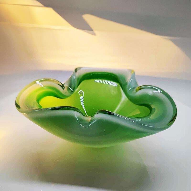 1960s Big Ashtray Or Catch All In Murano Glass By Flavio Poli For Seguso.   Made In Italy. photo for sale