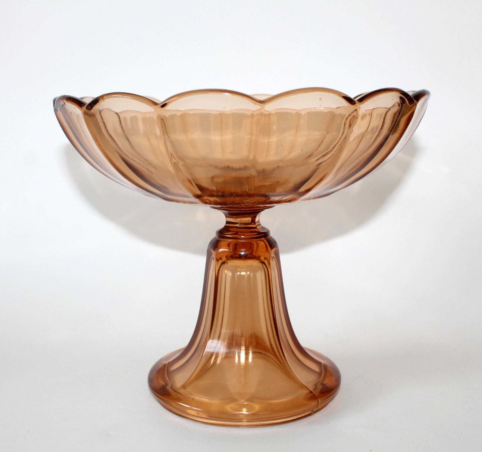 photo for sale Art Deco Val Saint Lambert (Vsl) Peach Glass Compotier, Pedestal Bowl, Charles Graffart Belgium, Signed, Model Luxval 1935 Cotes Plates