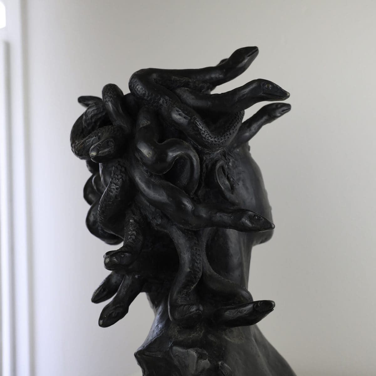 5820.0 Lost Wax Bronze Sculpture, 20th Century, Head Of Medusa photo