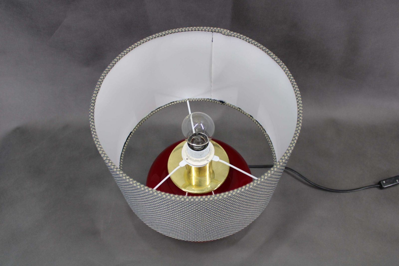 1970s Italian Veart Glass Table Lamp With Fabric Lamp Shade photo for sale