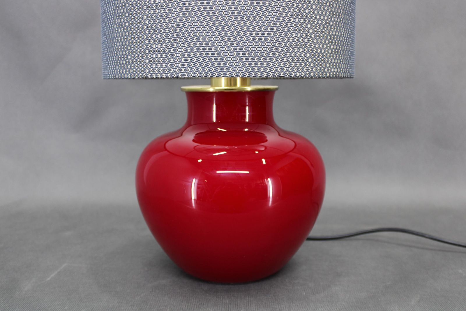 1970s Italian Veart Glass Table Lamp With Fabric Lamp Shade photo Lighting