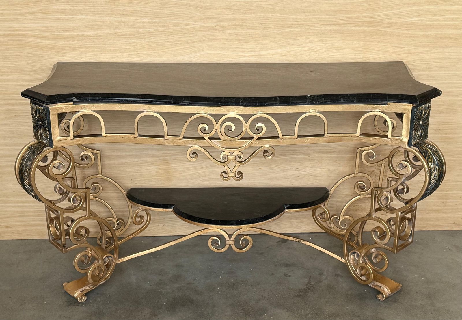 Console Louis XV en fer forgé doré, plateau en marbre, XIXe siècle photo furniture